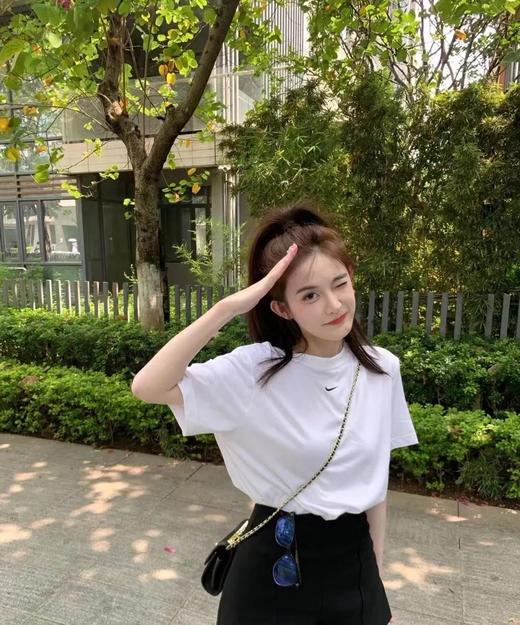 <曾小咸推荐> 纯棉刺绣小勾T恤 日常价109.99活动价79.99 只有今天！ 商品图5