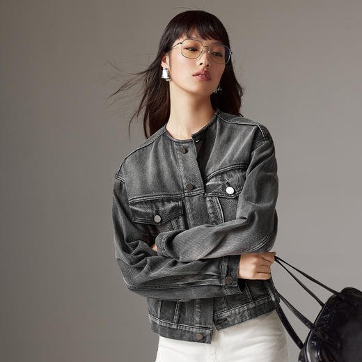 IN AND ON 时髦结构风 复古水洗圆领牛仔外套53476 商品图3