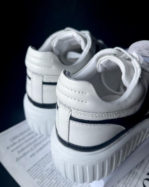 现货 THS 3.16-限时 霍根 情侣款 联名限定 全新的飞艇鞋 饼干底运动感鞋 3色 QZ077 商品图11