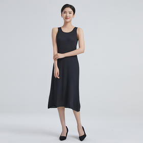 东黎 • 丝绒女士夏季U领纯色打底无袖连衣裙 2040