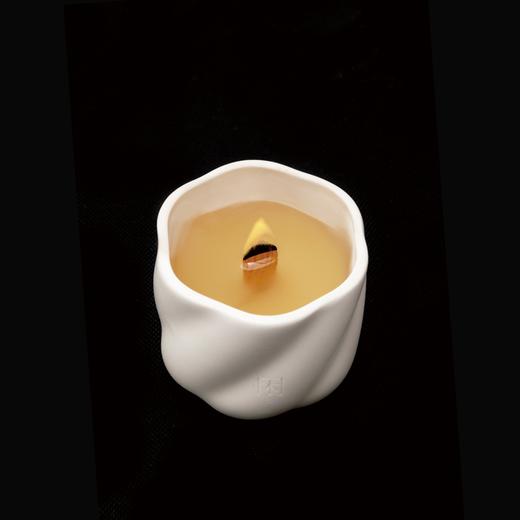 东方文学·上海 | 陶瓷精油木芯馥郁蜡烛套装 商品图3