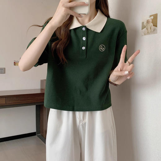 【胖mm休闲宽松显瘦短款！大码短袖t恤】夏季热卖面料舒适不紧绷，小众polo领正肩短袖t恤女 商品图3