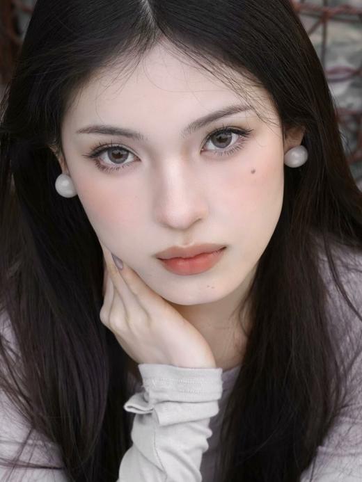 beenana月抛美瞳 草莓印记 14.5mm 商品图1