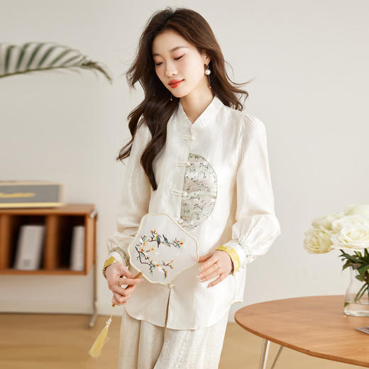 白色长袖新中式衬衫，立领国风复古刺绣提花盘扣上衣CC-QL-s6673 商品图3