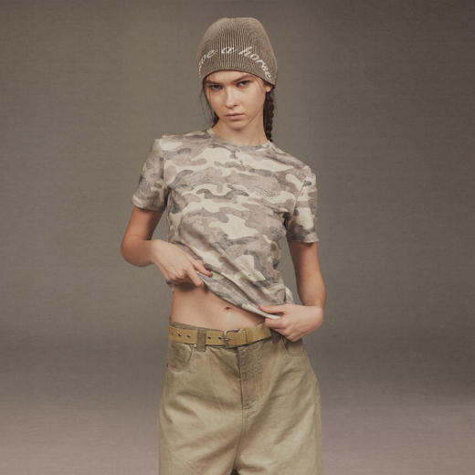 NUTH 复古迷彩印花烫钻修身短袖t恤上衣女 商品图0