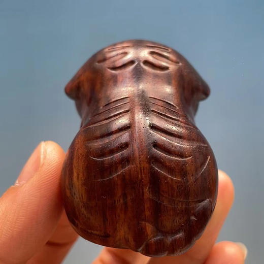 小萌虎°血檀木摆件 商品图2