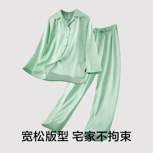 有棵树2024新款缎面夏款翻领印花抗皱可外穿家居服女士套装-PJ1057 商品图4