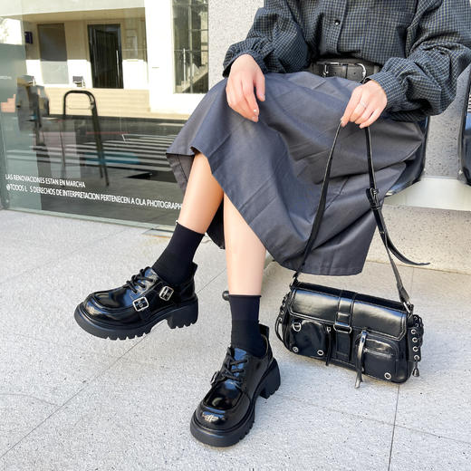 新品厚底侧扣漆皮乐福单鞋919B41514（W） 商品图7