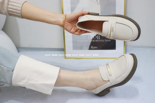 新品牛皮春秋单层一字扣乐福单鞋963B41540（W） 商品图3