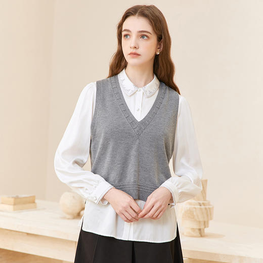 Famecoco范可儿v领无袖针织马甲背心女叠穿套头马夹FAC1CA021 商品图0