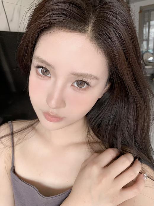 Con4u旗下 日抛· JinJin魔力金金&Fufu元气芙芙· 14.5mm白狮参考着色大直径 商品图7