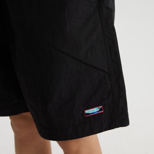 WassupHouse 基础沙滩短裤 商品图3