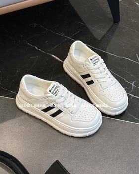 新品厚底单层皮大口休闲小白鞋813B41532（W）
