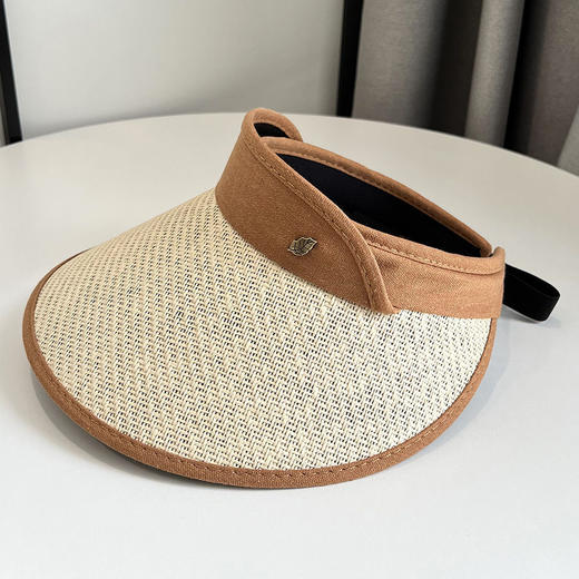 【潮流百搭！沙滩遮阳帽】夏季ins草编空顶鸭舌帽子女，户外百搭沙滩大檐防晒发箍草，帽遮阳帽，字母草编编织，树叶金属标空顶帽。阳光照耀，舒适防晒！ 商品图8