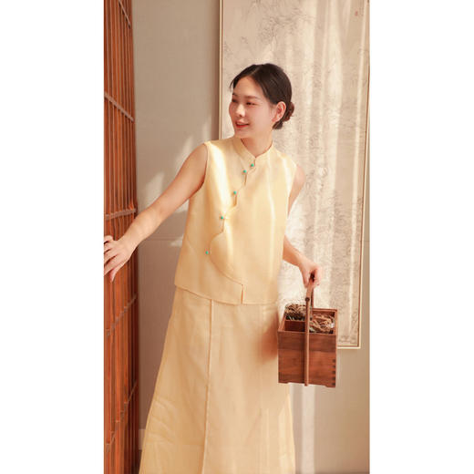 【线上专属】马甲（24704363-扶光） 商品图3