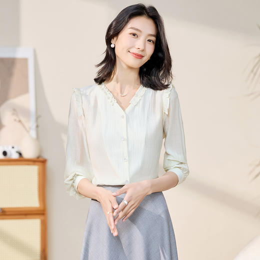 【舒适百搭】罗蒙女士长袖衬衫V领花边领简约清新系扣衬衫女 商品图4