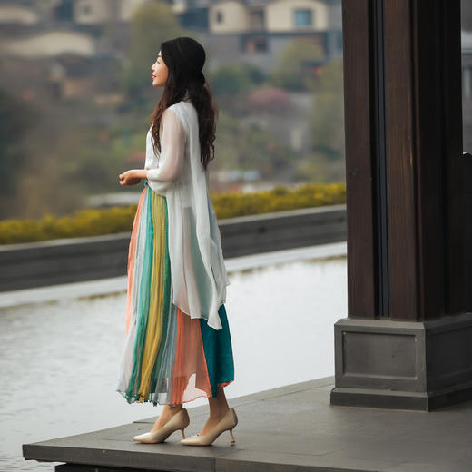 【林栖设计小店】提花衬衣拼真丝飞片优雅气质显瘦2024春夏新品中袖上衣女1942101 商品图3