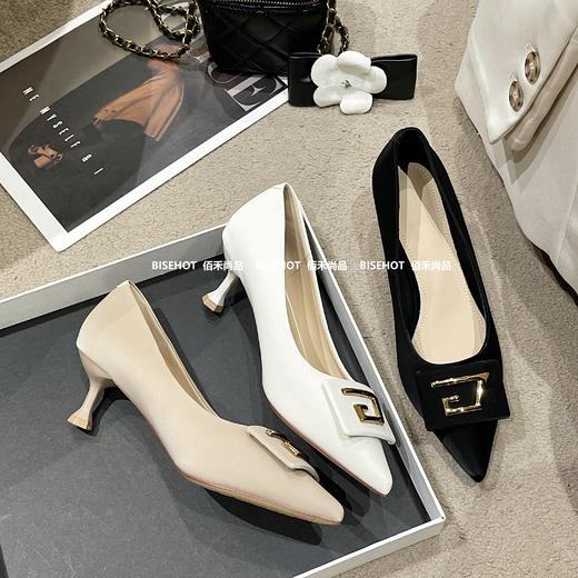 新品细跟女人味十足特殊材质时尚单鞋909B41543（W） 商品图0