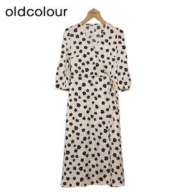 oldcolour碎花连衣裙春季新款V领收腰气质通勤长裙女P12103409