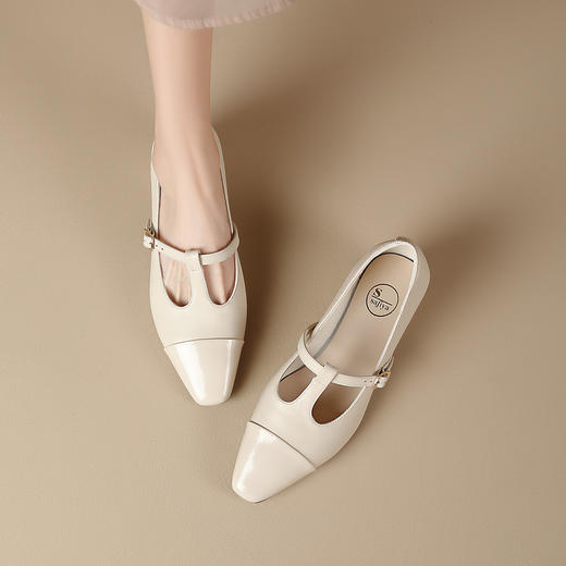 品质好货|Safiya/索菲娅2024春新款复古乐福粗跟单鞋 SF41111703 商品图0