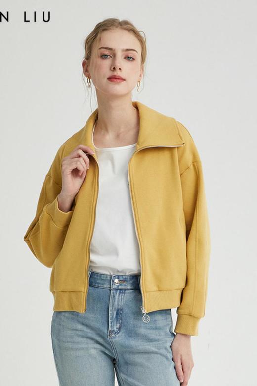 VIVIAN LIU薇薇安刘R2417305春女装新款翻领门襟拉锁罗纹底摆上衣 商品图5