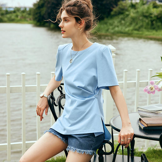 OLrain欧芮儿法式短袖T恤女夏季2023新款宽松不规则开叉休闲上衣 商品图2