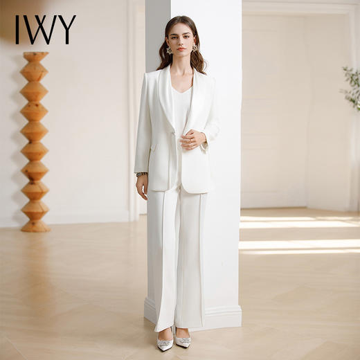 IWY/气质新中式国风西装套装女商务主持人高端正装工作服白色西服CP2078 商品图1