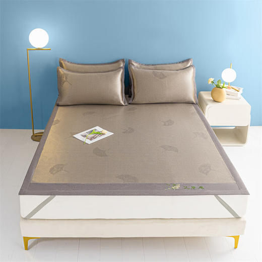 百丽安娜（Belle Anna）艾草香薰冰藤席凉席三件套-杏叶香槟 商品图0