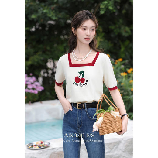 鹿向南《夏日樱桃》冰丝针织t恤女新款夏季薄款短袖方领上衣L35023 商品图3