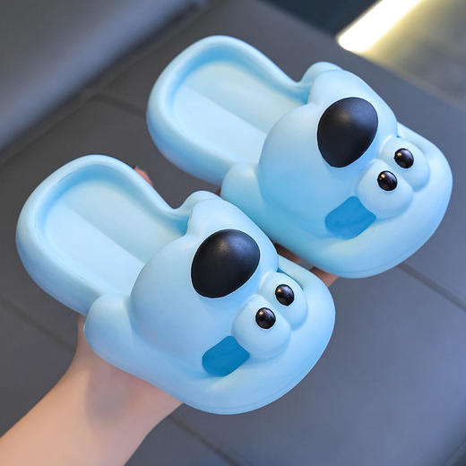 【亮眼设计！细节满满秒占C位】夏季儿童凉拖鞋男女童外穿防滑踩屎感软底大中小童包头沙滩凉拖鞋，创意卡通设计，形象可爱萌萌哒，立体好穿。ry 商品图6