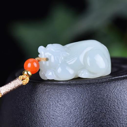 【经典】和田玉白玉貔貅吊坠 玉质温润 圆滑有致 抛光精细 匠心之作 商品图3