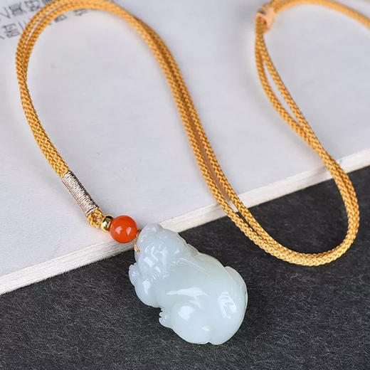 【经典】和田玉白玉貔貅吊坠 玉质温润 圆滑有致 抛光精细 匠心之作 商品图1