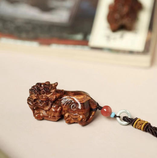 龙头貔貅°海黄手把件 商品图0