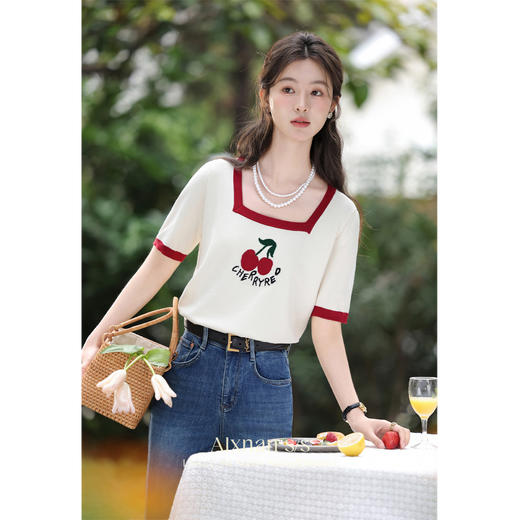 鹿向南《夏日樱桃》冰丝针织t恤女新款夏季薄款短袖方领上衣L35023 商品图0