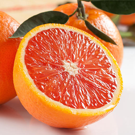 【9斤更值！来自北纬30°的中华红橙】清香扑鼻，含玫瑰清香， 就是满足你的味蕾。果肉粉嫩，入口鲜爽，味道酸甜，脐橙血橙子 商品图3