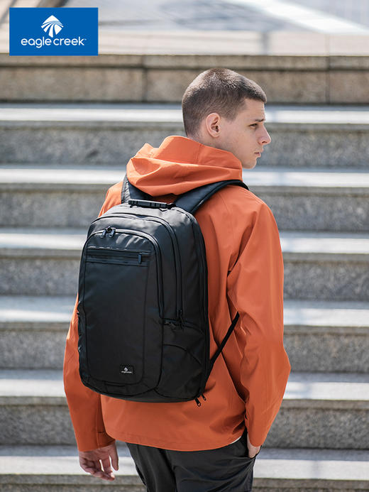 Eagle Creek 黑金刚 17寸电脑包 防泼水双肩背包 商品图1