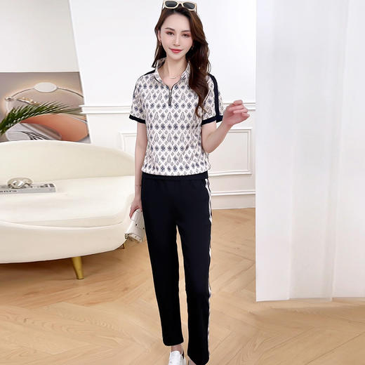 OYMXYKL-LSA17-L-2024年夏款短袖印花时尚小衫简约宽松修身显瘦小脚裤休闲两件套装 商品图2