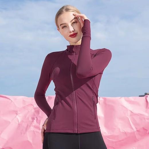 （清仓款，无logo线上售价79）FMR088 瑜伽外套  面料薄，做工不太好 商品图0