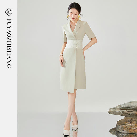 FUYAO扶摇 新中式连衣裙女2024夏新款温柔收腰显瘦国风盘扣西装裙 商品图2