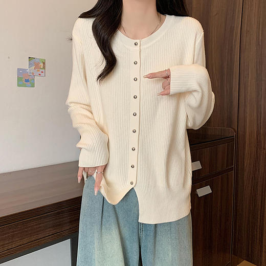 大码女装2025春季新款圆领胖MM气质正肩下摆开叉毛针织开衫女 商品图1