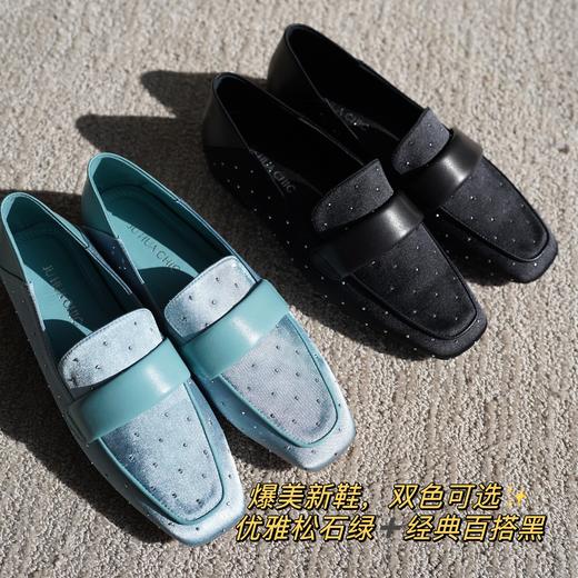 一款两穿波点BlingBling烫钻弹力色丁乐福鞋 里垫小羊皮 细腻柔滑透气好 优雅特别 DA牌轻奢感 耐磨舒适好走 平跟优雅知性 开车上班百搭舒适通勤 双色可选 商品图0