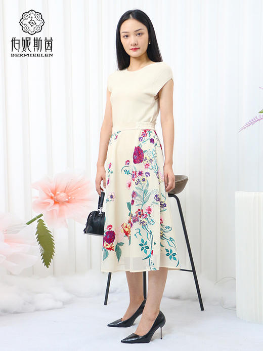 黄白游色、漆黑色半裙LZ3B10 商品图9