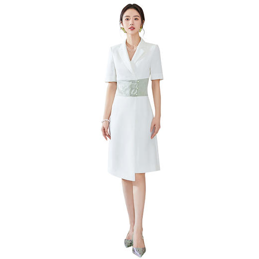 FUYAO扶摇 轻国风复古连衣裙女2024夏季薄款新中式盘扣白色西装裙 商品图5