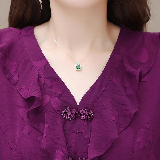 OYMXQD-Q2301-L-2024年夏款中长款提花时尚雪纺裙V领短袖修身显瘦洋气休闲连衣裙 商品图3