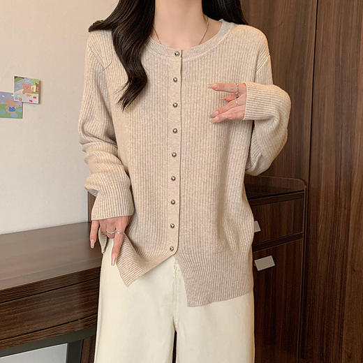 大码女装2025春季新款圆领胖MM气质正肩下摆开叉毛针织开衫女 商品图6