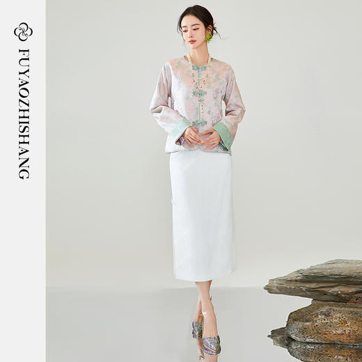 FUYAO扶摇 新中式短外套女粉色圆领提花上衣国风盘扣宋锦外套春季 商品图1