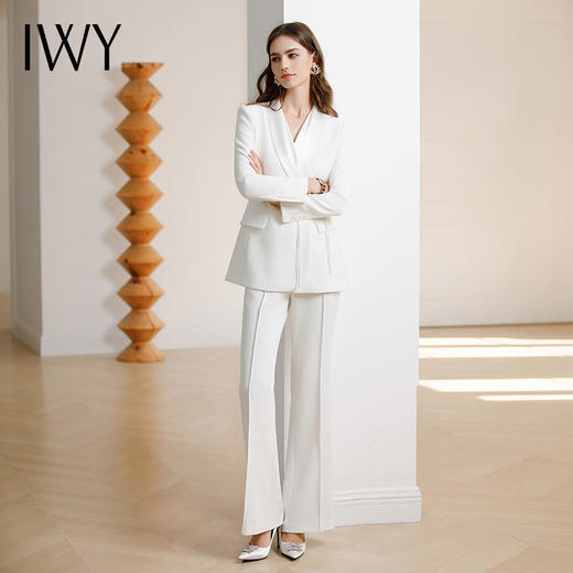 IWY/气质新中式国风西装套装女商务主持人高端正装工作服白色西服CP2078 商品图2