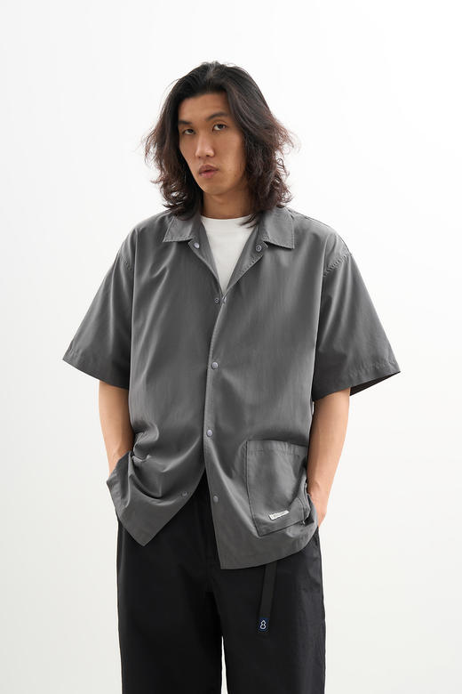 吃茶去chichaqu2024混纺天丝不对称口袋短袖衬衫宽松复古经典休闲 商品图4