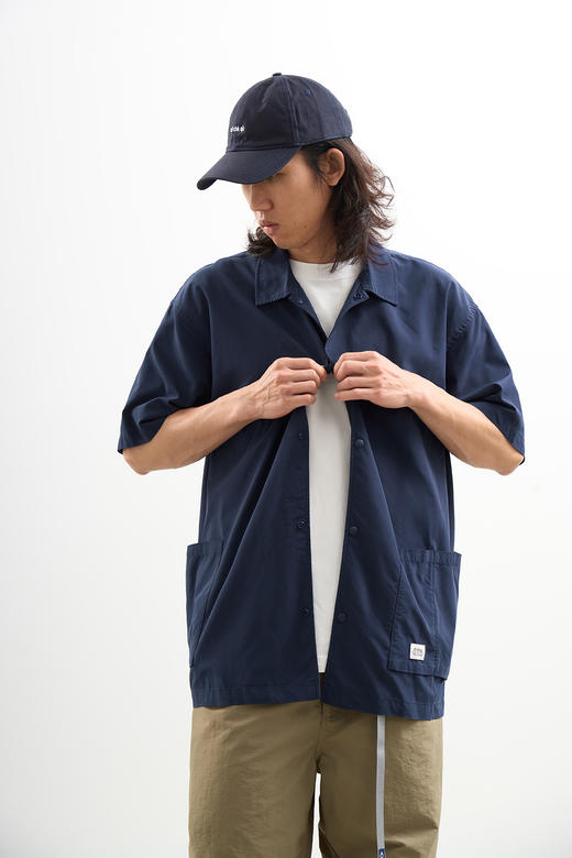 吃茶去chichaqu2024混纺天丝不对称口袋短袖衬衫宽松复古经典休闲 商品图3