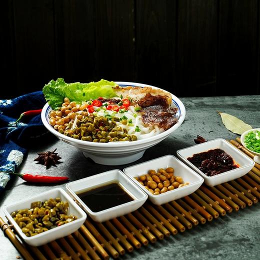 拾小桂米粉318g传统干拌老坛酸菜 商品图2